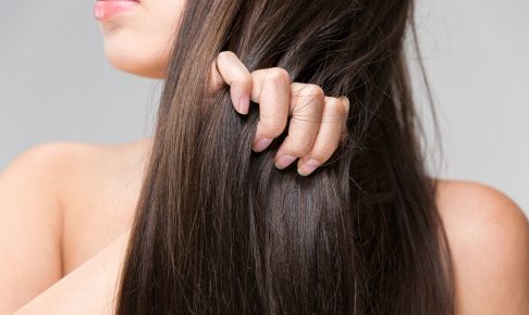 【女子力を下げる髪の傷み】枝毛ができる5つの原因と予防法