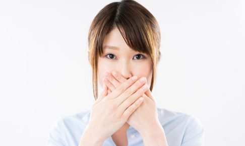 口臭を悪臭に変える「臭い玉（膿栓）」ができる原因と予防法