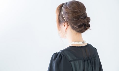 結婚式の髪型のマナーとおすすめヘア